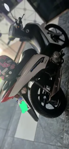 Biz 125