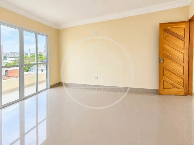 Casa para Locação no Jardim Floresta 2 Quartos, Sacada e Porcelanato