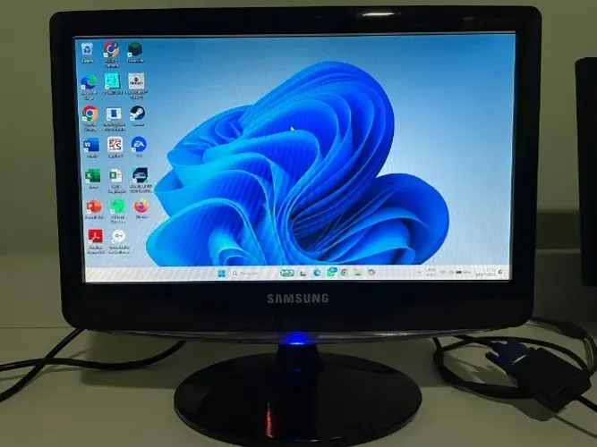 Monitor Samsung 15,6 - Frete Grátis