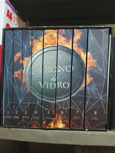 Box Trono do Vidro