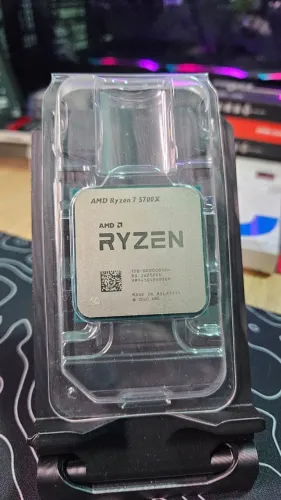 Processador AMD Ryzen 7 5700X, AM4, 8 nucleos, 16 threads, PCI 4.0, 32mb cache