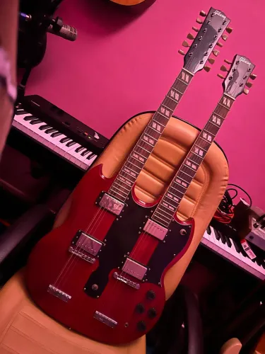 Gibson double neck (LEIA O ANÚNCIO)