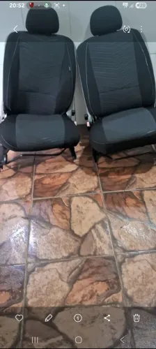 Bancos da fiorino KANGO