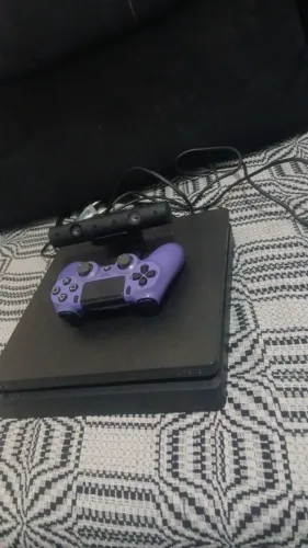 playstation 4 slim + Playstation camera
