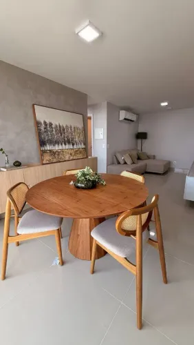 Apartamento na Península, Vista Mar, Mobiliado, Projetado, Climatizado
