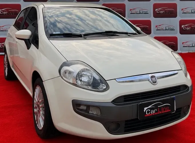 Fiat Punto Essence 1.6 Flex 16V 5P 2013