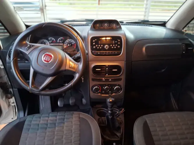Fiat Idea Advent./ Adv.locker 1.8 MPI Flex 5P 2015