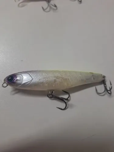 Isca artificial de pesca