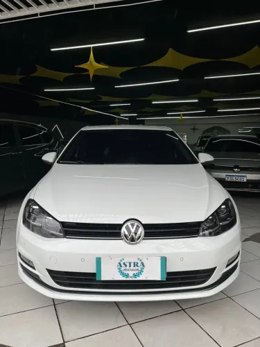 Volkswagen Golf Highline 1.4 TSI 140cv Aut. 2015
