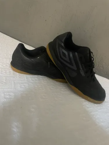 Chuteira de futsal 