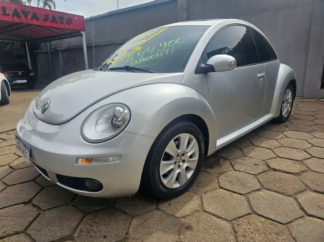 Volkswagen New Beetle 2.0 MI Mec./aut. 2008