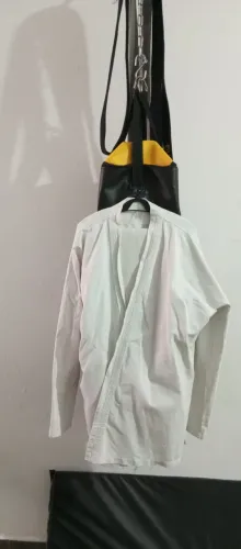 Kimono Karatê adulto excelente estado