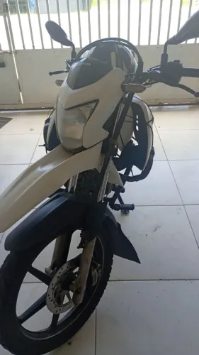 Vendo essa Broz 160