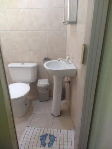 Quartos de pousada/ casas mobiliadas
