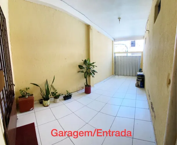 Aluga-se casa Conjunto Ceará