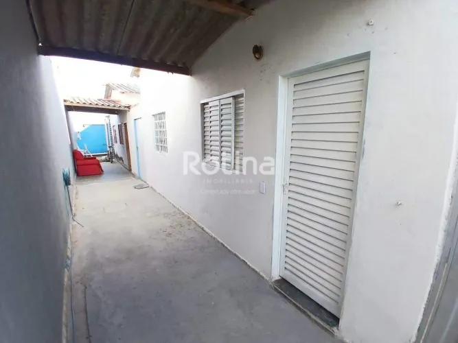 Casa para alugar, 2 quartos, Laranjeiras - Uberlândia/MG - Rotina Imobiliária