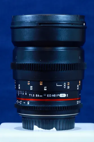 ROKINON 24mm T1.5 Cine - Canon EF