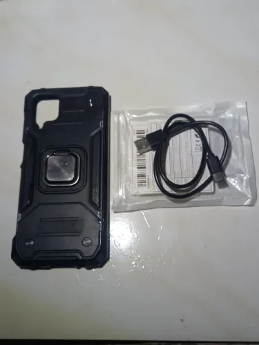 Capa antiimpacto para celular mais cabo usb do tipo C