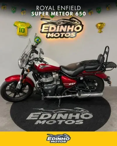 ROYAL ENFIELD SUPER METEOR 650 2025