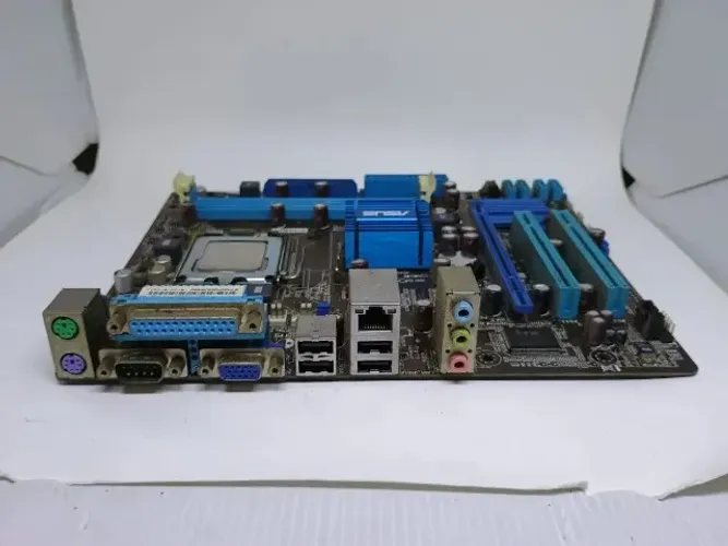 Kit Placa Mãe ASUS P5G41T-M LX2/BR + Core 2 Duo E8400