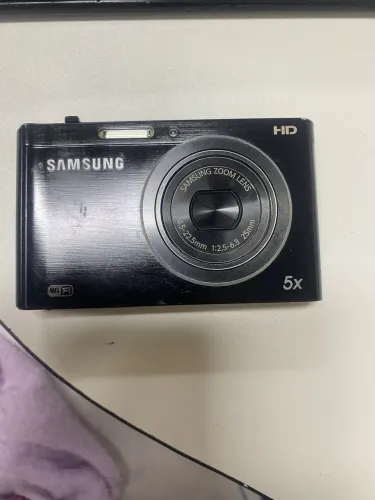 Samsung DV300F - 16.1 MP