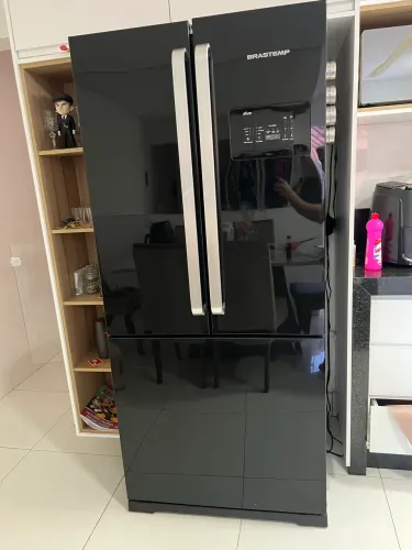 Geladeira brastemp preta