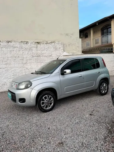 Fiat Uno Vivace/rua 1.0 EVO Fire Flex 8V 5P 2013