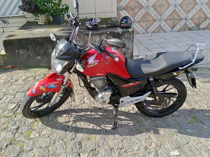 Start 160 ano 2018/2025 moto nova de verdade, o ano da moto é 2018 mas não está 20
