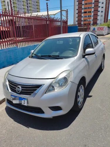 Nissan Versa S 1.6 16V Flex Fuel 4P Mec. 2012