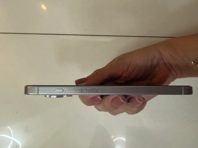 IPhone 16 Pro Max Branco 256 g bateria 90% 