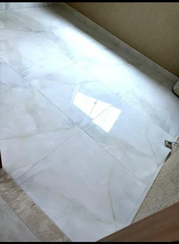 Alugo Casa