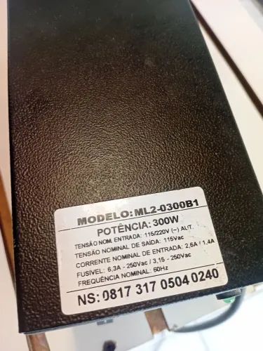 Vendo estabilizador de energia 220/110