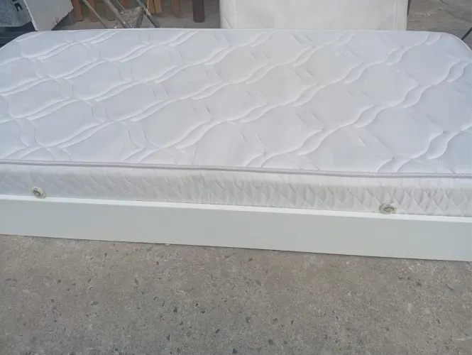 Cama auxiliar em MDF