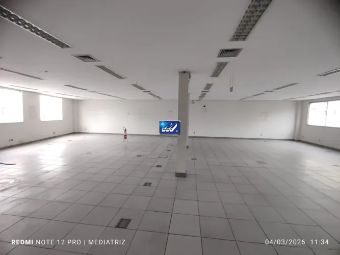 Prédio comercial na Av. Cristiano Machado- BH/MG