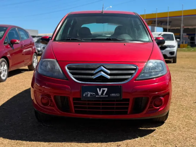 Citroen C3 GLX 1.4/ GLX Sonora 1.4 Flex 8V 5P 2012