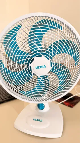Ventilador de Mesa Ultra 30cm - Praticamente Novo