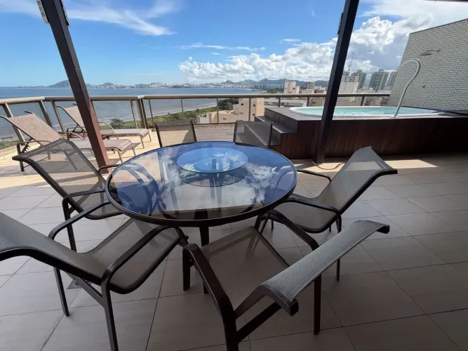 Cobertura Ed. Cotê d´azur em Camburi - Vitória - ES. Vista privativa e eterna para o mar