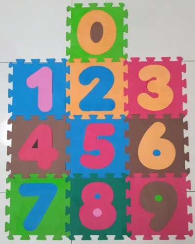 Usado Kit 10 Placas Tatame Eva 29x29 Infantil Colorido Com Números Tapete De Encaixe