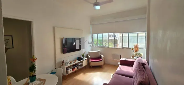 APARTAMENTO À VENDA RUA VISCONDE DE FIGUEIREDO - TIJUCA. SALA, 2 QUARTOS, 1 BANHEIRO SOCIA