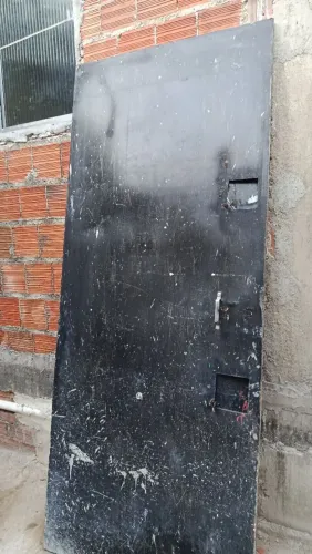 Portão de ferro