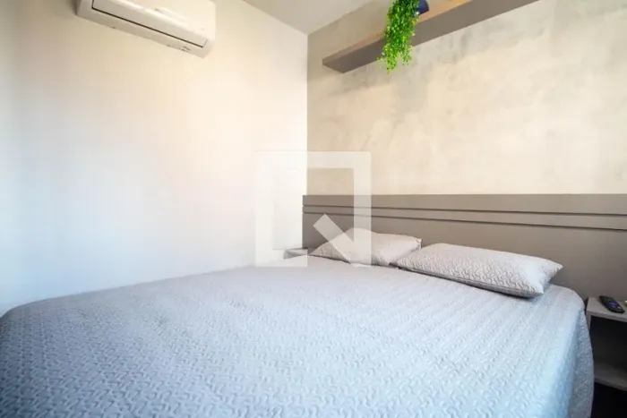 Apartamento à Venda - Chácara Santo Antonio, 1 Quarto, 33 m2