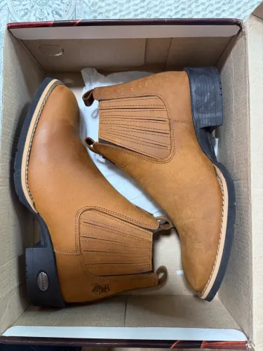 Vendo Bota 100% De Couro - Santarém Boots