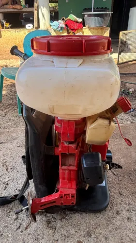 Bomba motorizada pulverizador