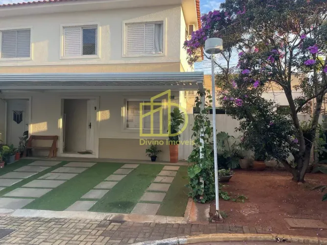Sobrado Espaçoso com Suíte, Closet e Espaço Gourmet à Venda  Villa dos Pinheiros, Sorocaba
