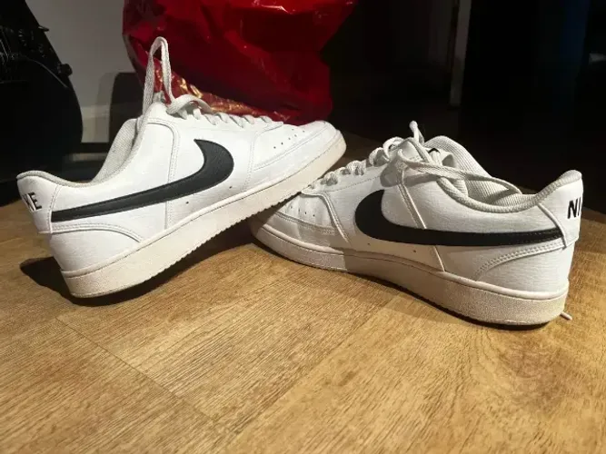 Tênis Nike Court Vision low número 42