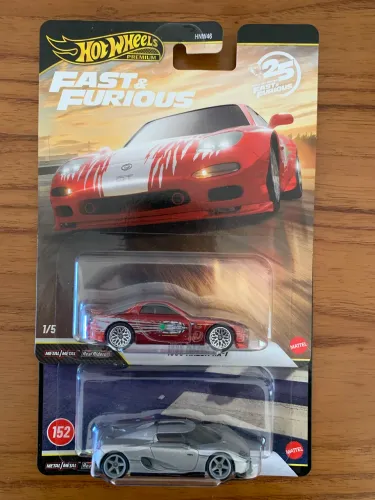 Hot Wheels madza velozes furiosos + koenigsegg cc850