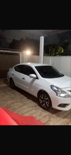Nissan Versa Unique 1.6 16V Flex 4P Mec. 2016