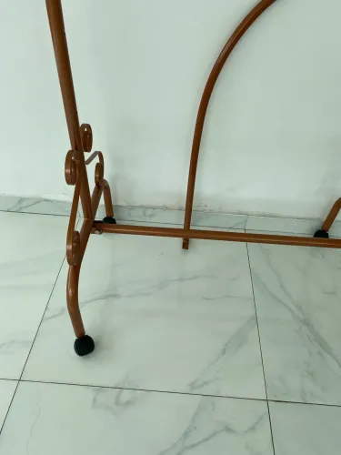 Arara Roser semi nova  ?