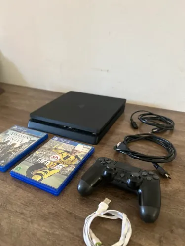 Ps4 slim com jogos, PRA VENDER HOJE, parcelo em até 12x!!!!