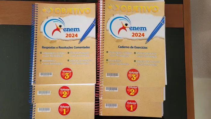 Caderno de Exercícios com respostas
